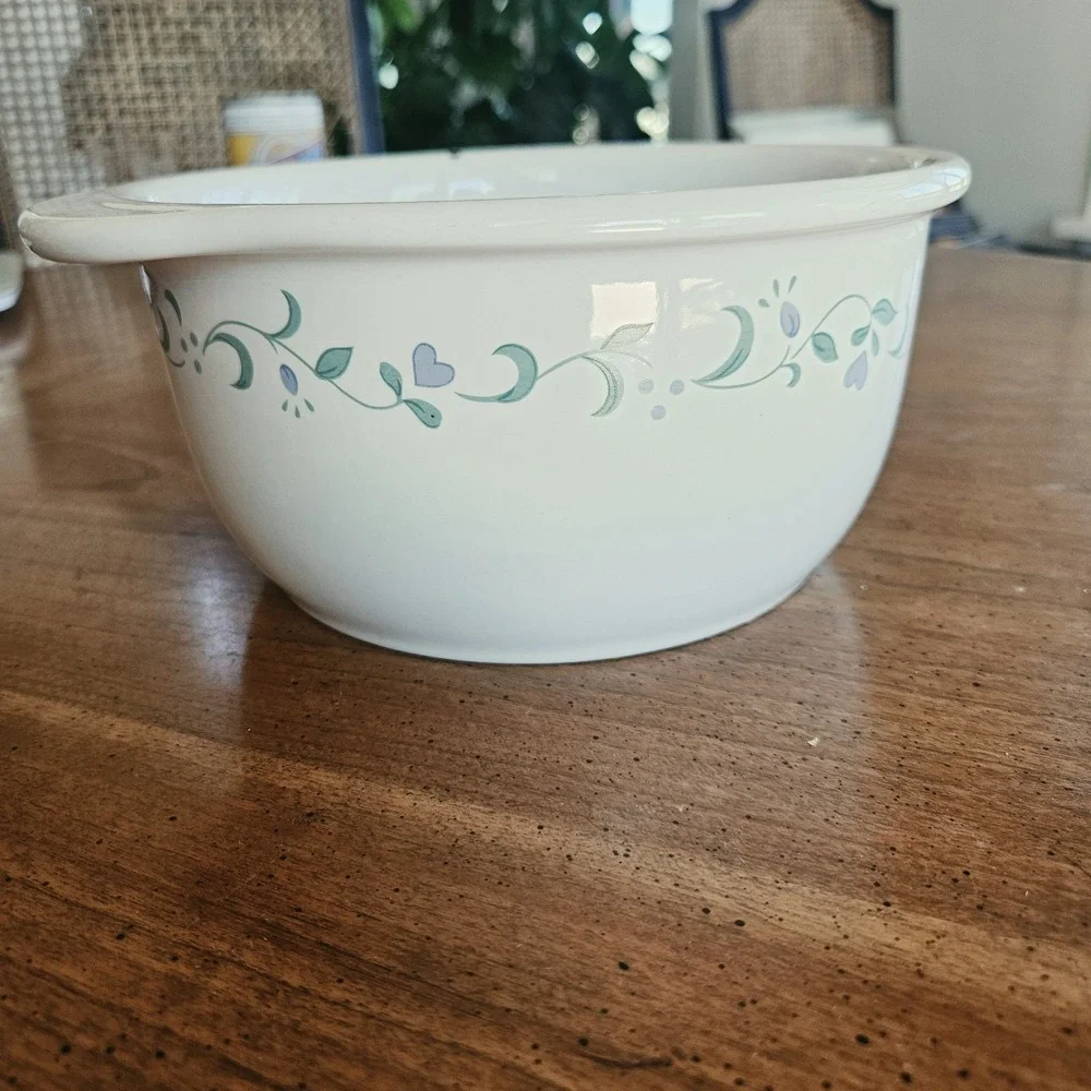 Corelle Country Cottage 1.5 Qt Casserole Dish No Lid  | Vintage
